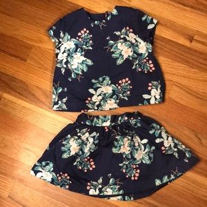 Carters beautiful floral outfit.